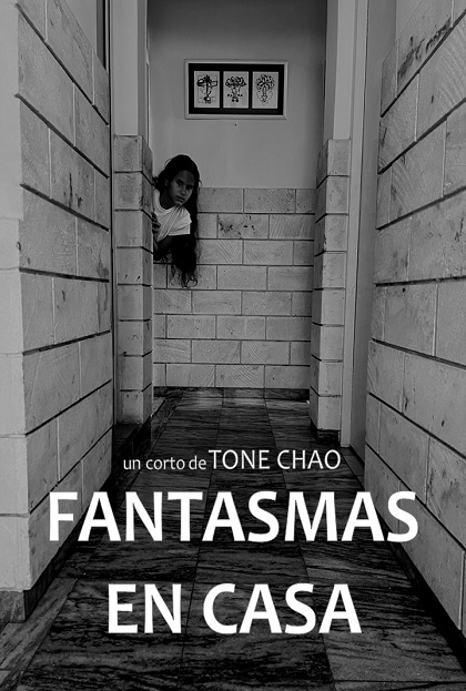 Póster del corto Fantasmas en casa