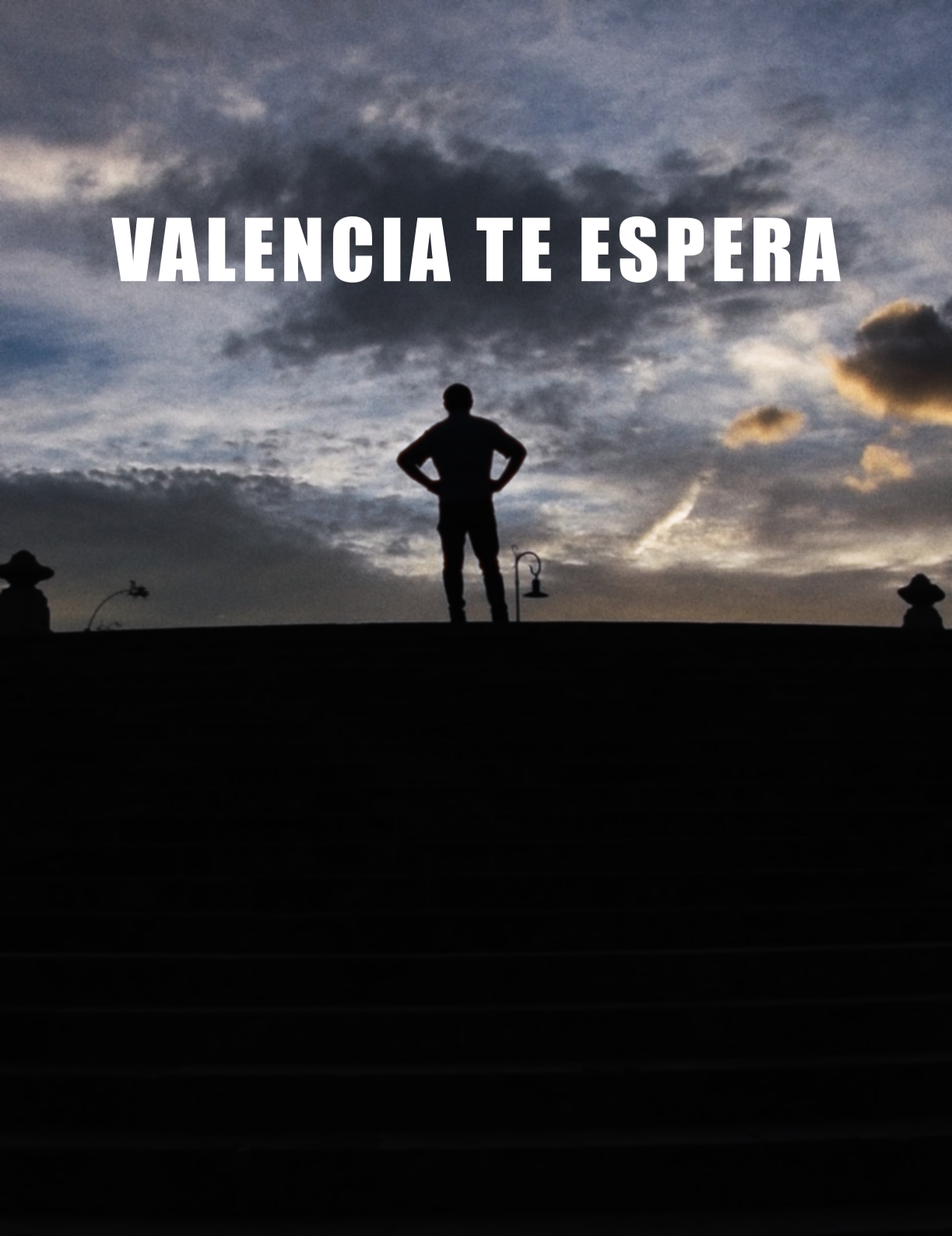 Póster del corto VALENCIA TE ESPERA