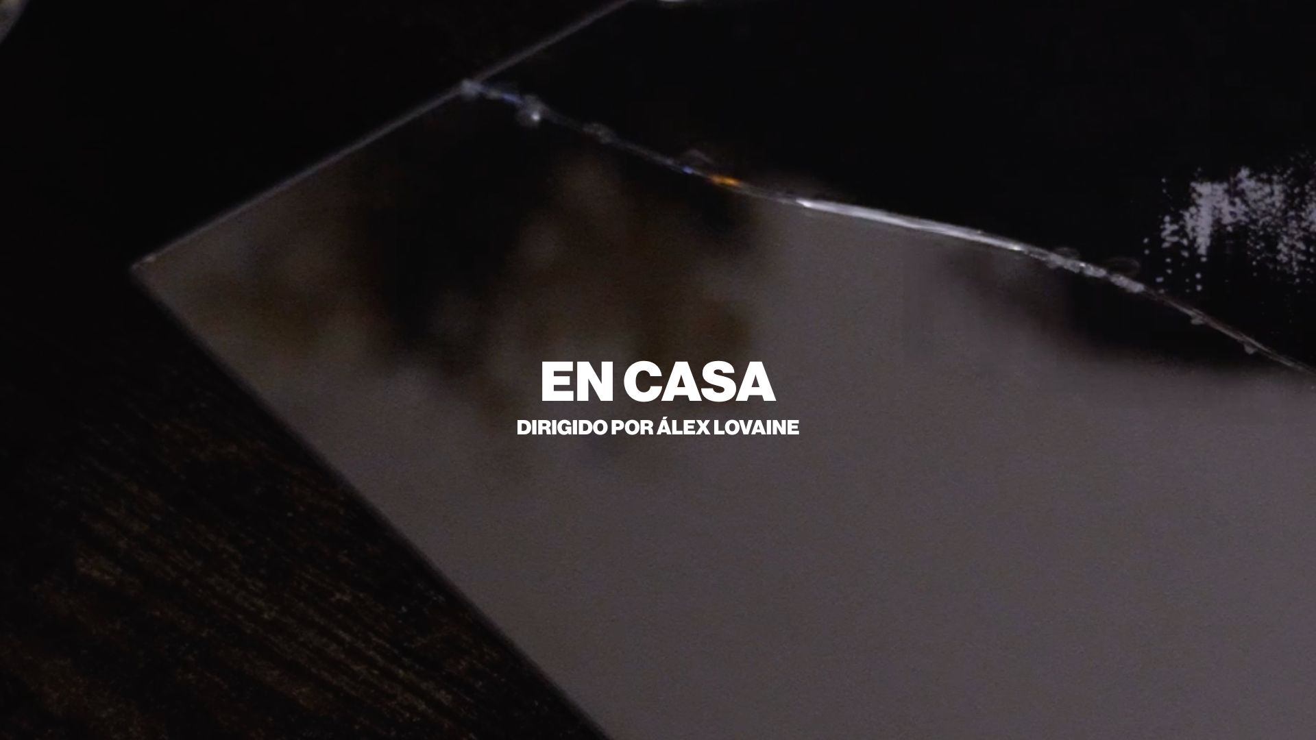 Póster del corto EN CASA